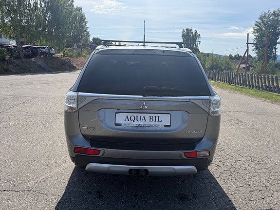 Mitsubishi Outlander 8 of 24