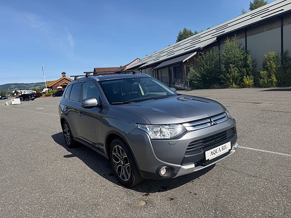Mitsubishi Outlander 2 of 24