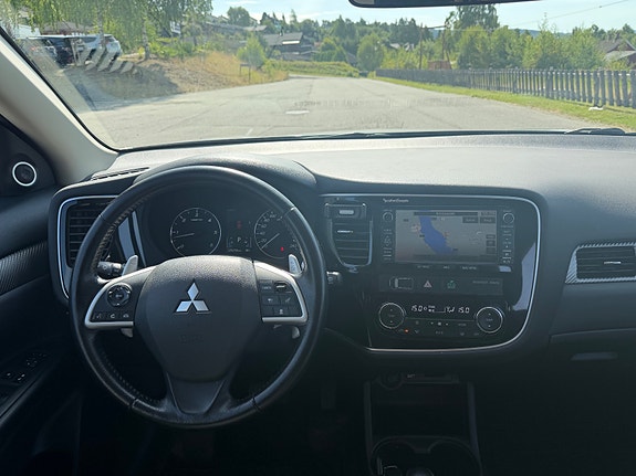 Mitsubishi Outlander 17 of 24