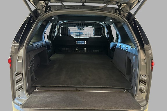Land Rover Discovery 15 of 16