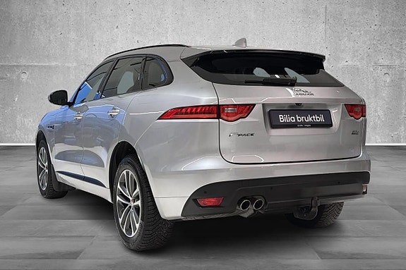 Jaguar F-PACE 2 of 24