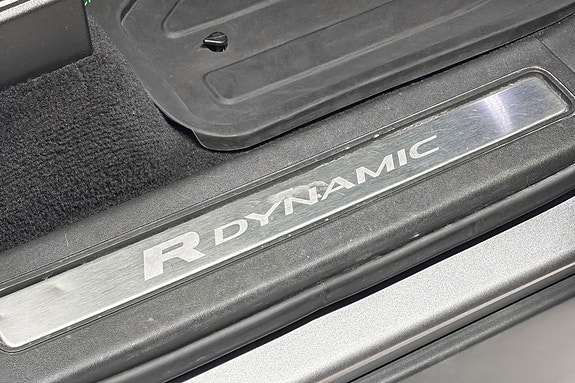Land Rover Discovery 25 of 25