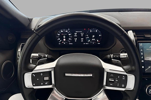Land Rover Discovery 7 of 25