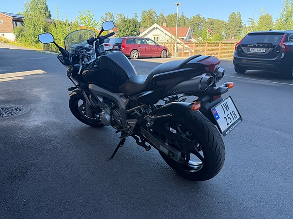 Yamaha FZ-6 FAZER 4 of 14