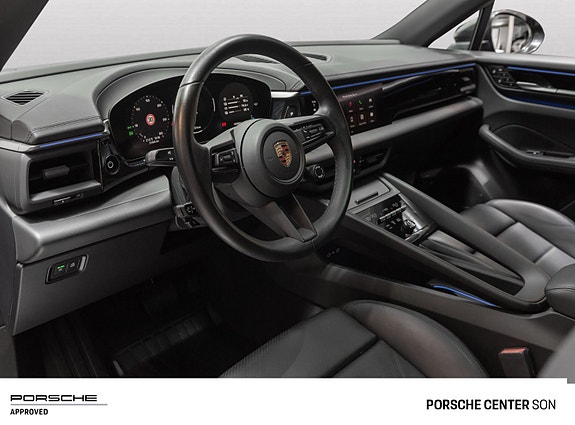 Porsche Macan 4 of 30