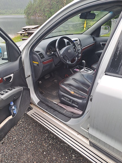 Hyundai Santa Fe 6 of 12