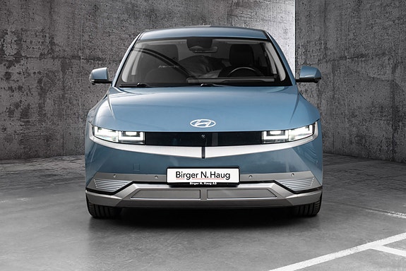 Hyundai Ioniq 5 5 of 5