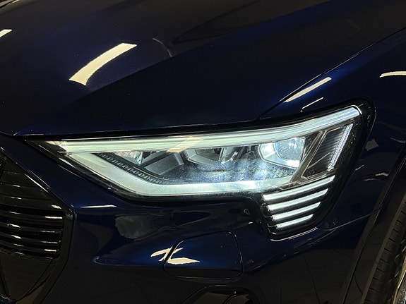 Audi e-tron Sportback 8 of 30