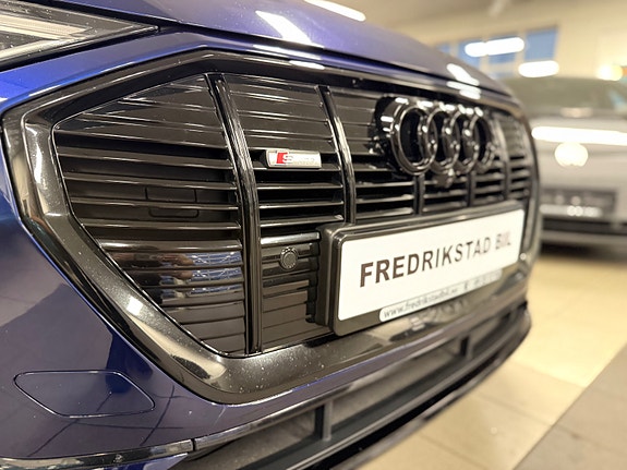 Audi e-tron Sportback 14 of 30