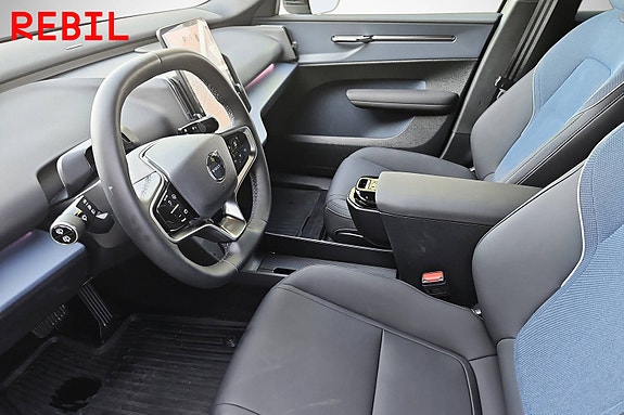 Volvo EX30 8 of 21