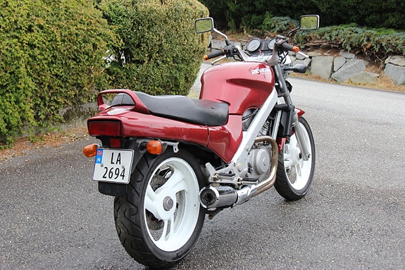 Honda NTV 650 Revere 2 of 5