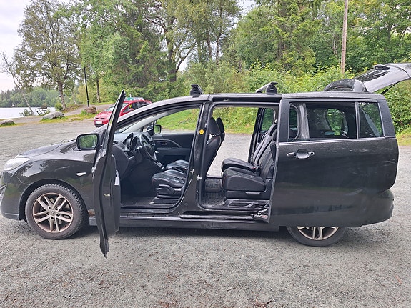 Mazda 5 10 of 29