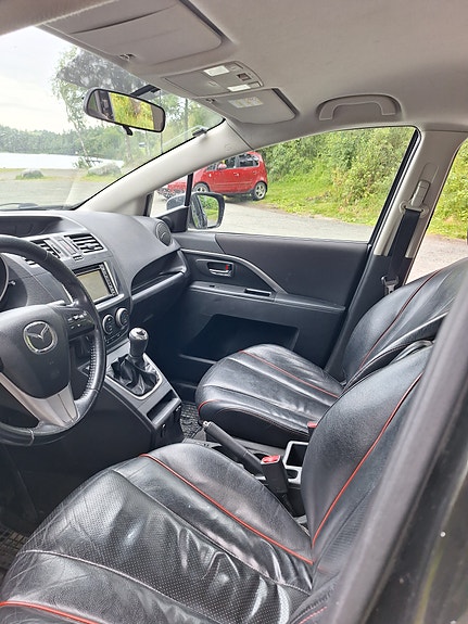 Mazda 5 11 of 29