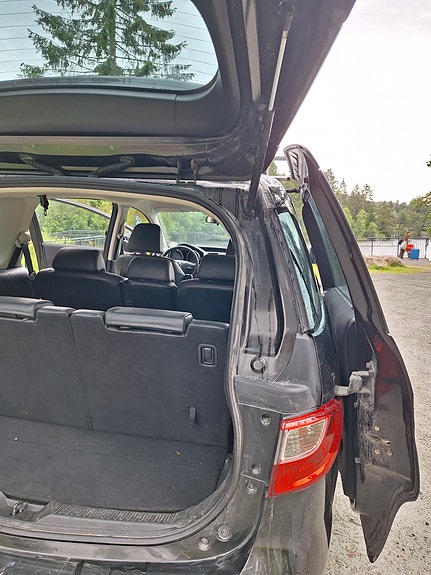 Mazda 5 12 of 29