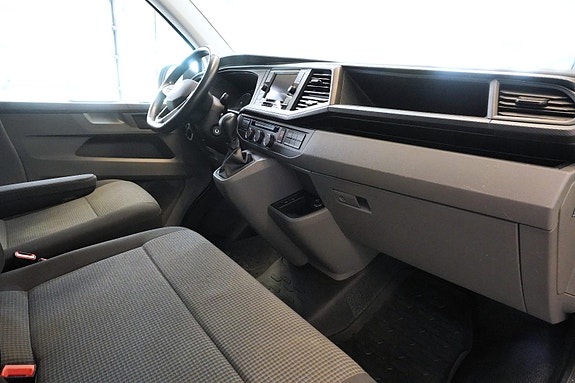 Volkswagen Transporter 21 of 28