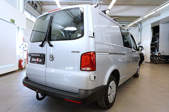 Volkswagen Transporter 7 of 28