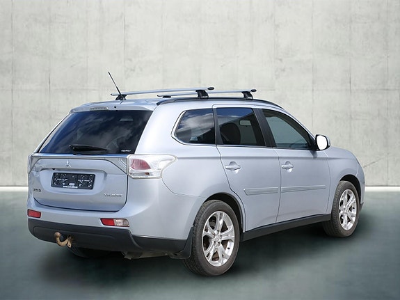 Mitsubishi Outlander 5 of 5
