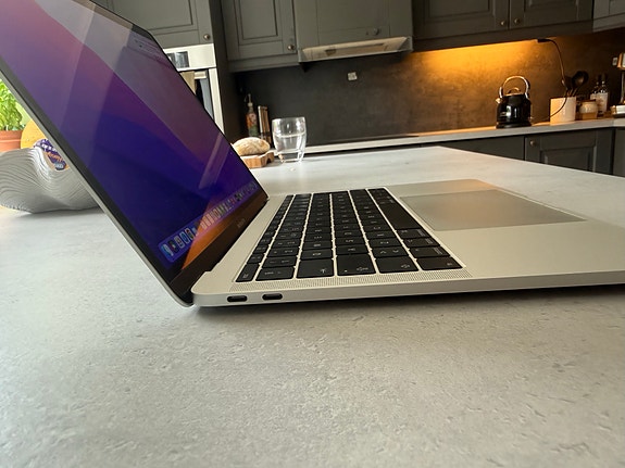 Macbook pro 13 | til salgs | FINN Torget