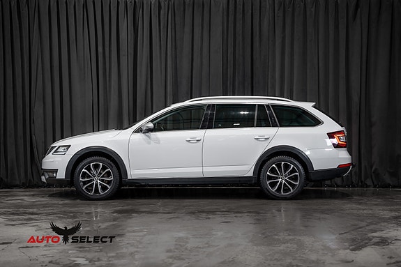 Skoda Octavia Scout 8 of 30