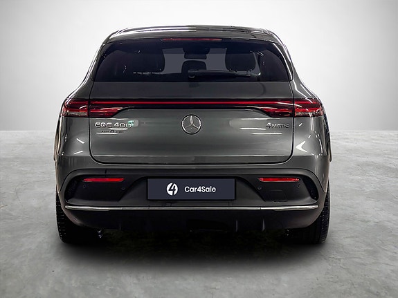Mercedes-Benz EQC400 4 of 5