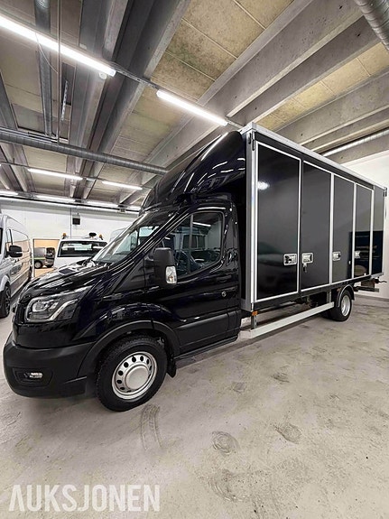 Ford Transit 4 of 5