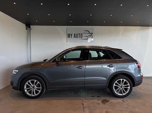 Audi Q3 6 of 30