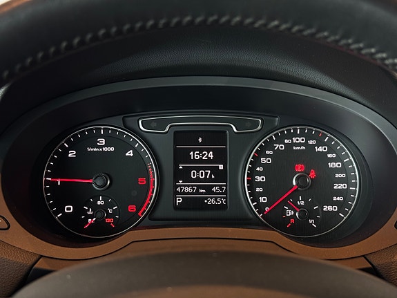Audi Q3 25 of 30