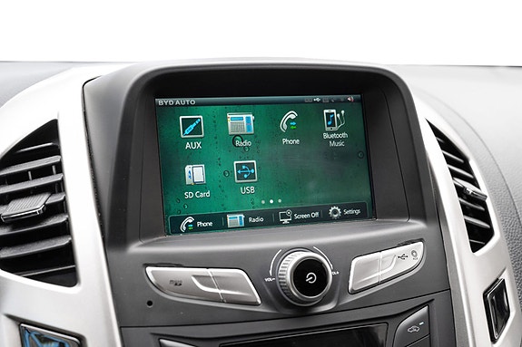 BYD eTP3 19 of 24