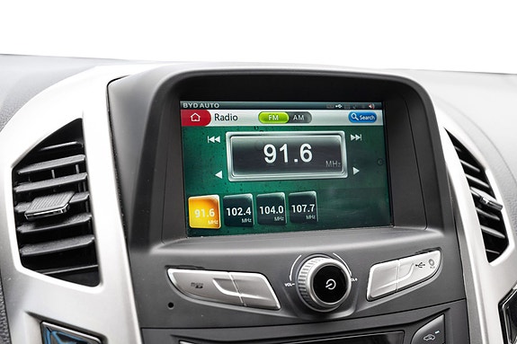 BYD eTP3 17 of 24