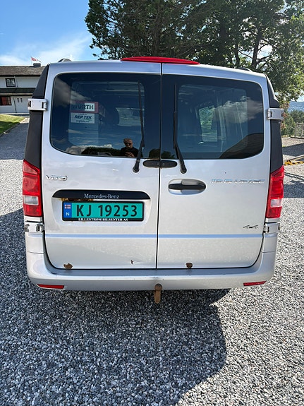 Mercedes-Benz Vito 119 4 of 5