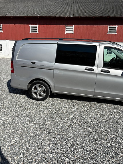 Mercedes-Benz Vito 119 3 of 5