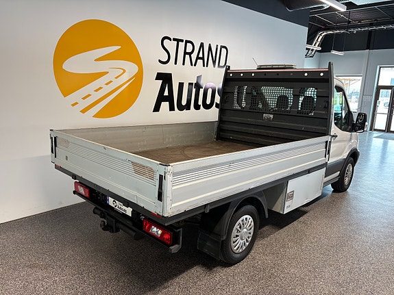 Ford Transit 4 of 12