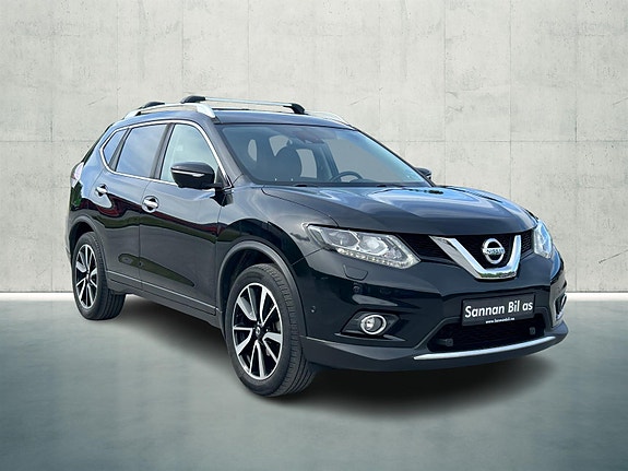 Nissan X-Trail 3 of 5