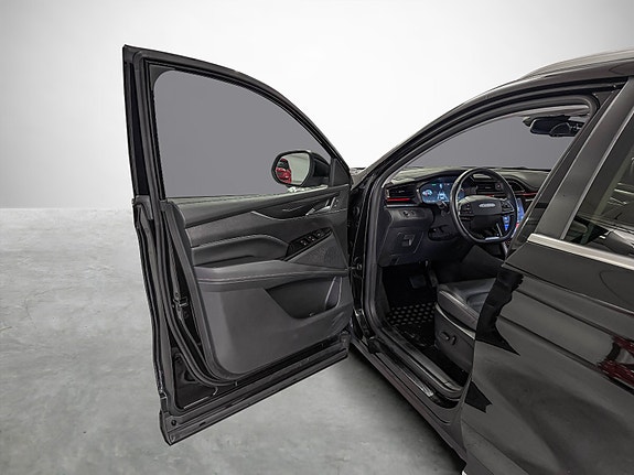 Maxus Euniq 6 9 of 30