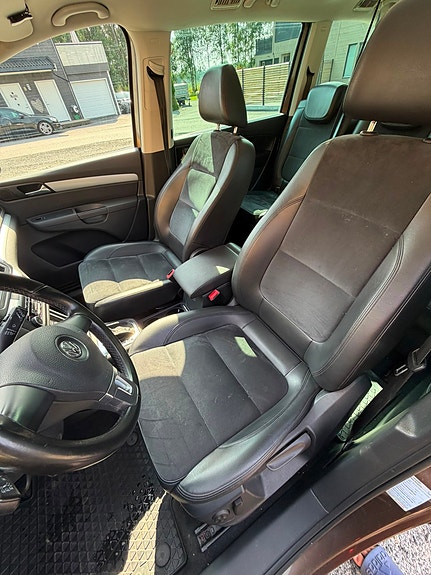 Volkswagen Sharan 6 of 30