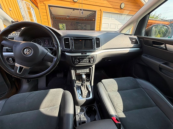 Volkswagen Sharan 9 of 30