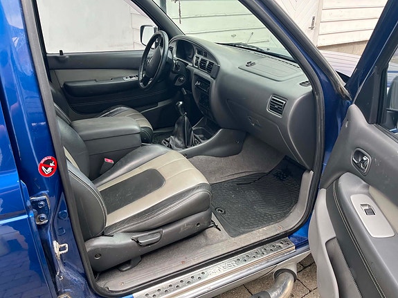 Ford Ranger 15 of 22