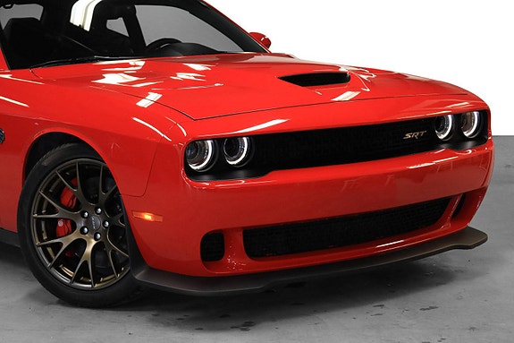 Dodge Challenger 2 of 30