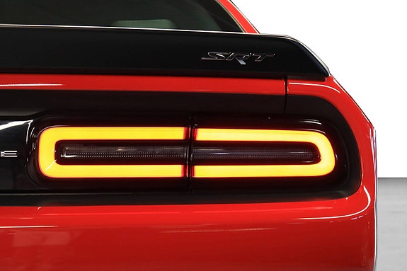 Dodge Challenger 14 of 30