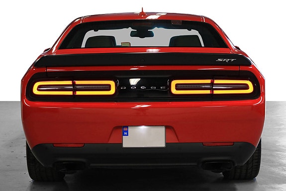 Dodge Challenger 19 of 30