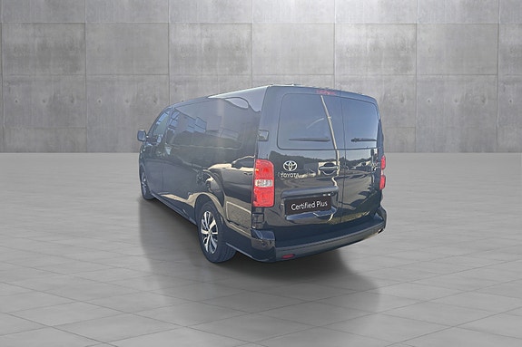 Toyota Proace Verso 3 of 5
