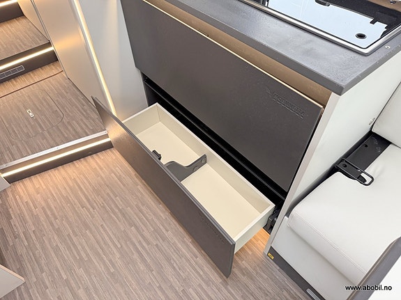 Mobilvetta KEA I86 ALDE / ISOFIX / 180 HK / AUTOMAT 20 of 30