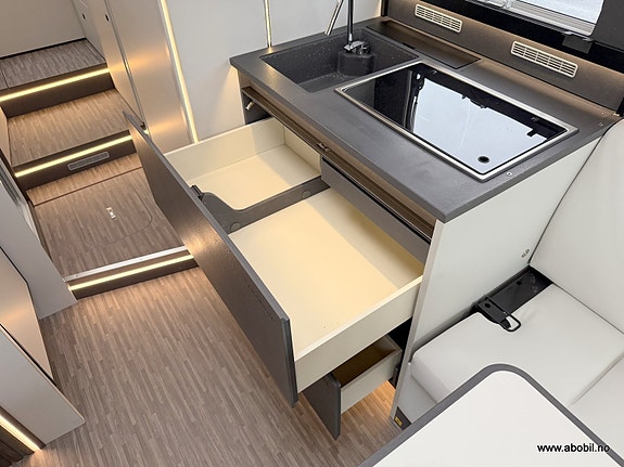 Mobilvetta KEA I86 ALDE / ISOFIX / 180 HK / AUTOMAT 18 of 30