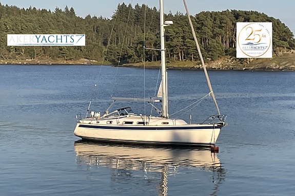 Hallberg Rassy 342 – Velholdt kvalitetsbåt med oppgradert elektronikk – GI BUD 3 of 30