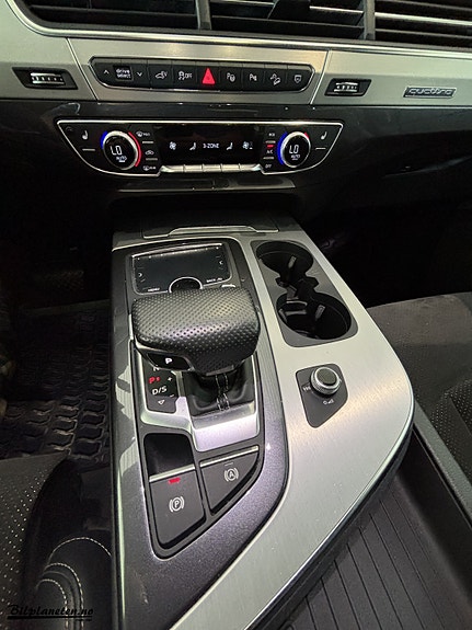 Audi Q7 14 of 21