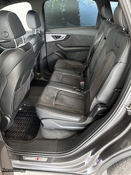 Audi Q7 16 of 21