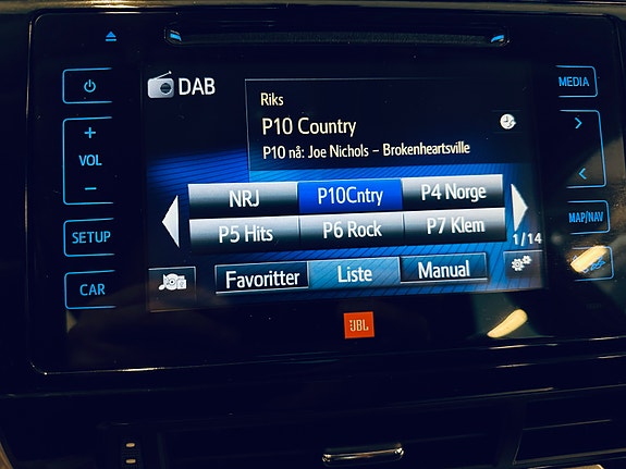Toyota Mirai 14 of 27