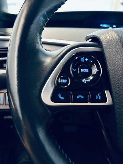 Toyota Mirai 15 of 27