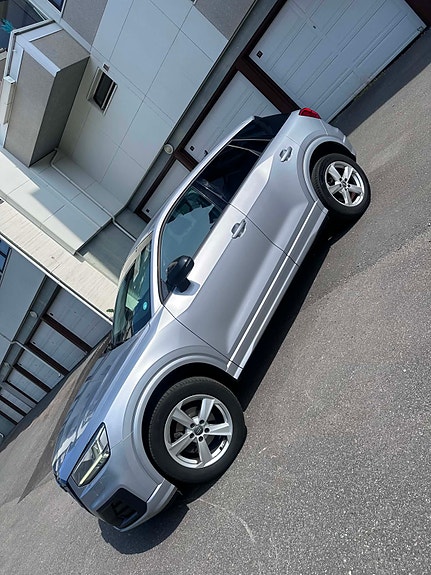 Audi Q2 6 of 12