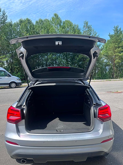 Audi Q2 5 of 12